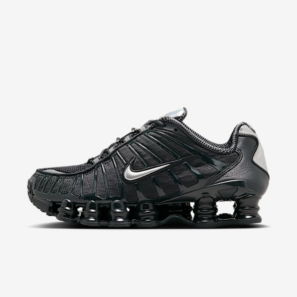 NIKE SHOX R4 BLACK/BLACK-BLACK-BRIGHT CRIMSON（ナイキ